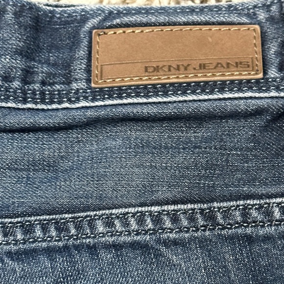 👖 Mens DKNY Jeans, size 34x32 - Picture 4 of 6